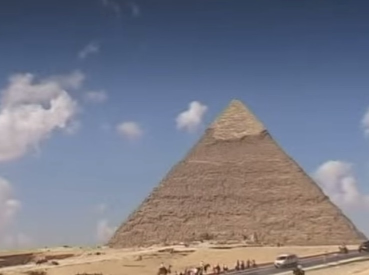 Великие египетские пирамиды